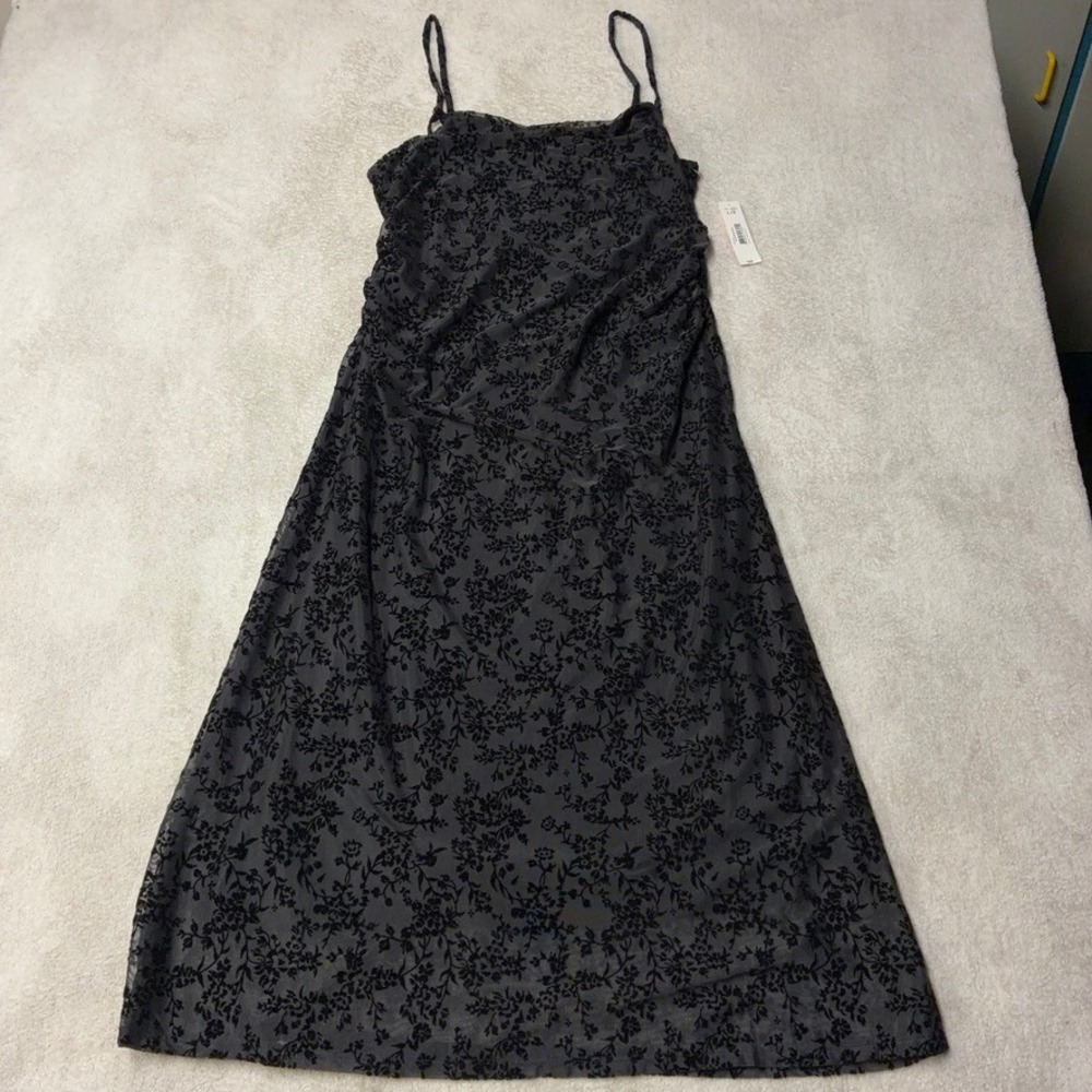 NWT Velvet Burnout Ruched Black Floral Midi Dress Lined Womens Large - Picture 2 of 10